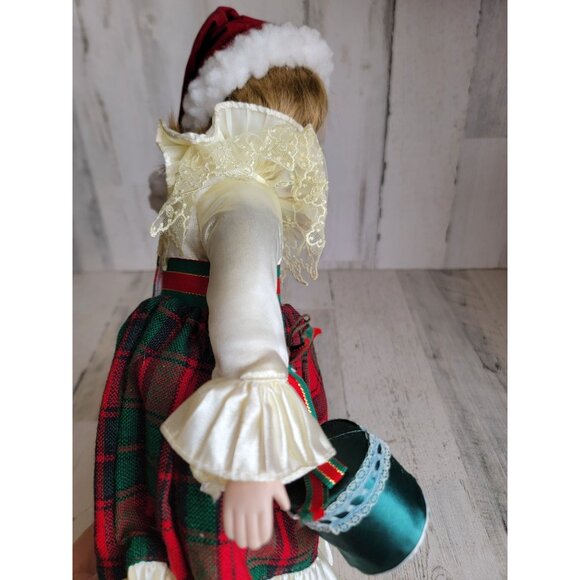 Victorian porcelain Cathy doll Xmas home decor unique plaid - Picture 10 of 10